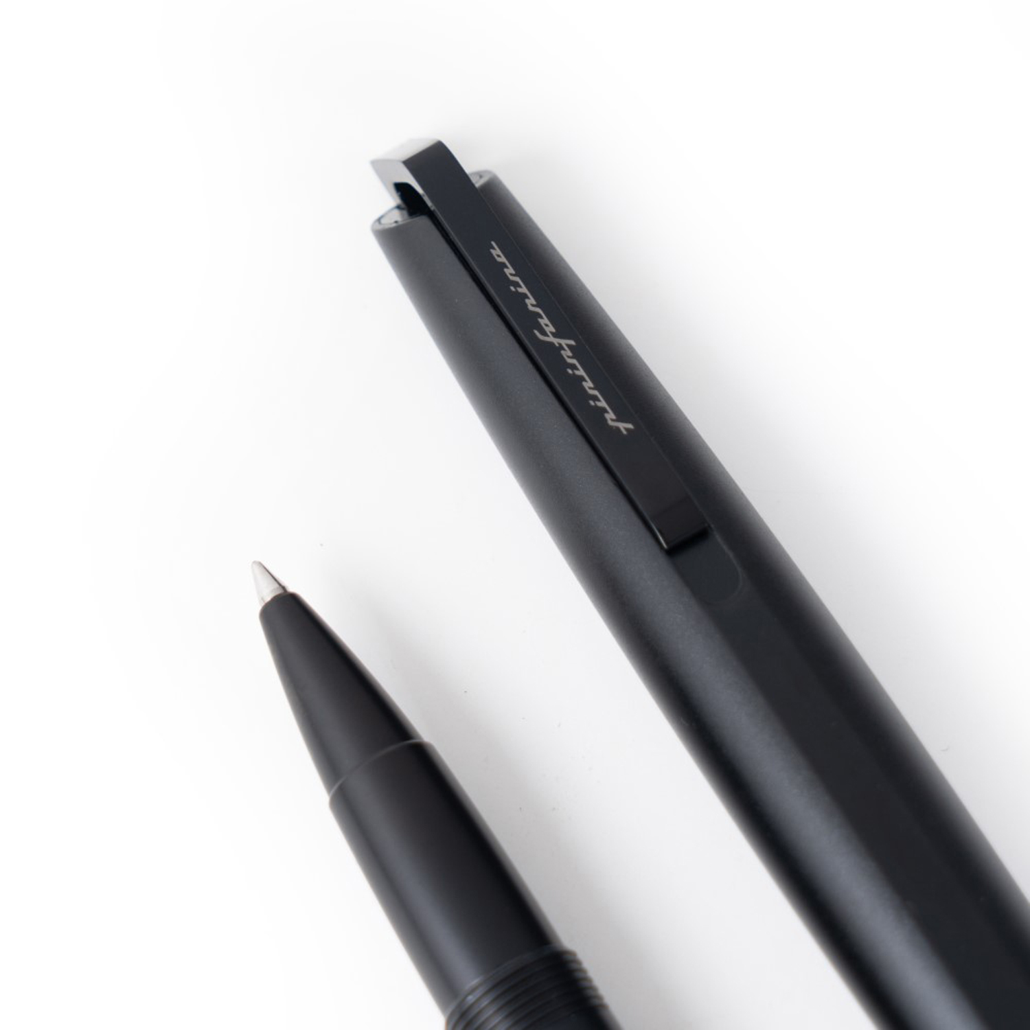 Ручка-роллер Pininfarina PF GO BLACK