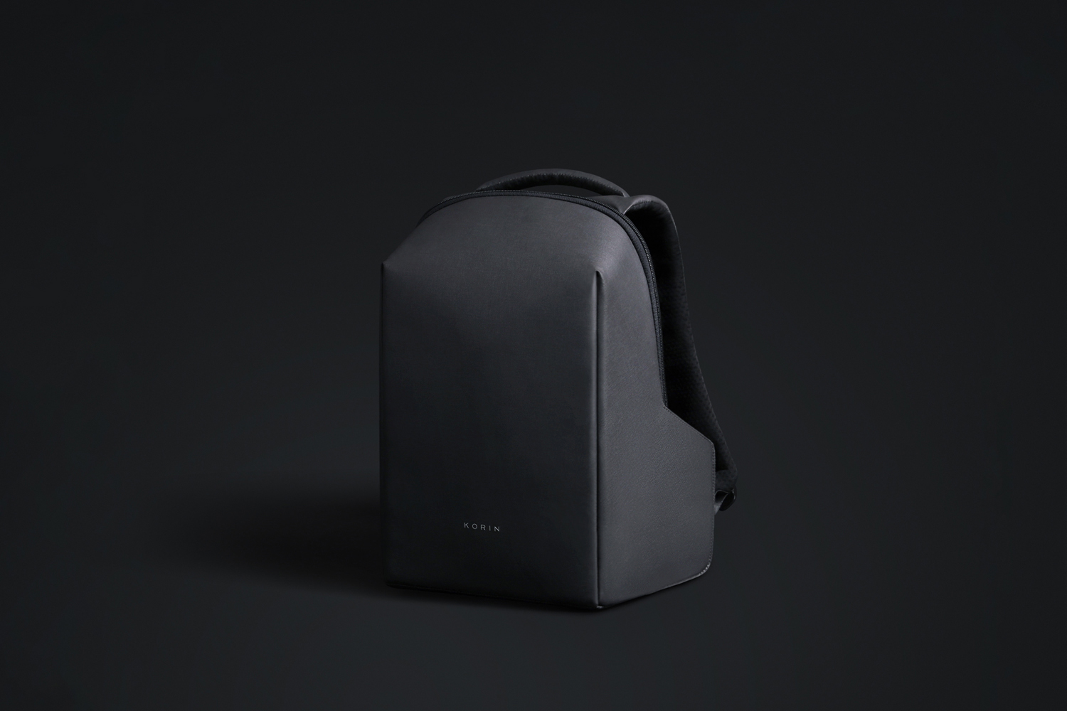 Рюкзак KORIN HiPack 43х33х16 см, черный