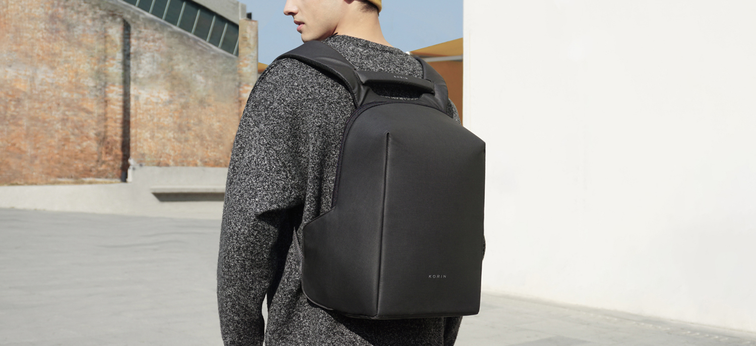 Рюкзак KORIN HiPack 43х33х16 см, черный