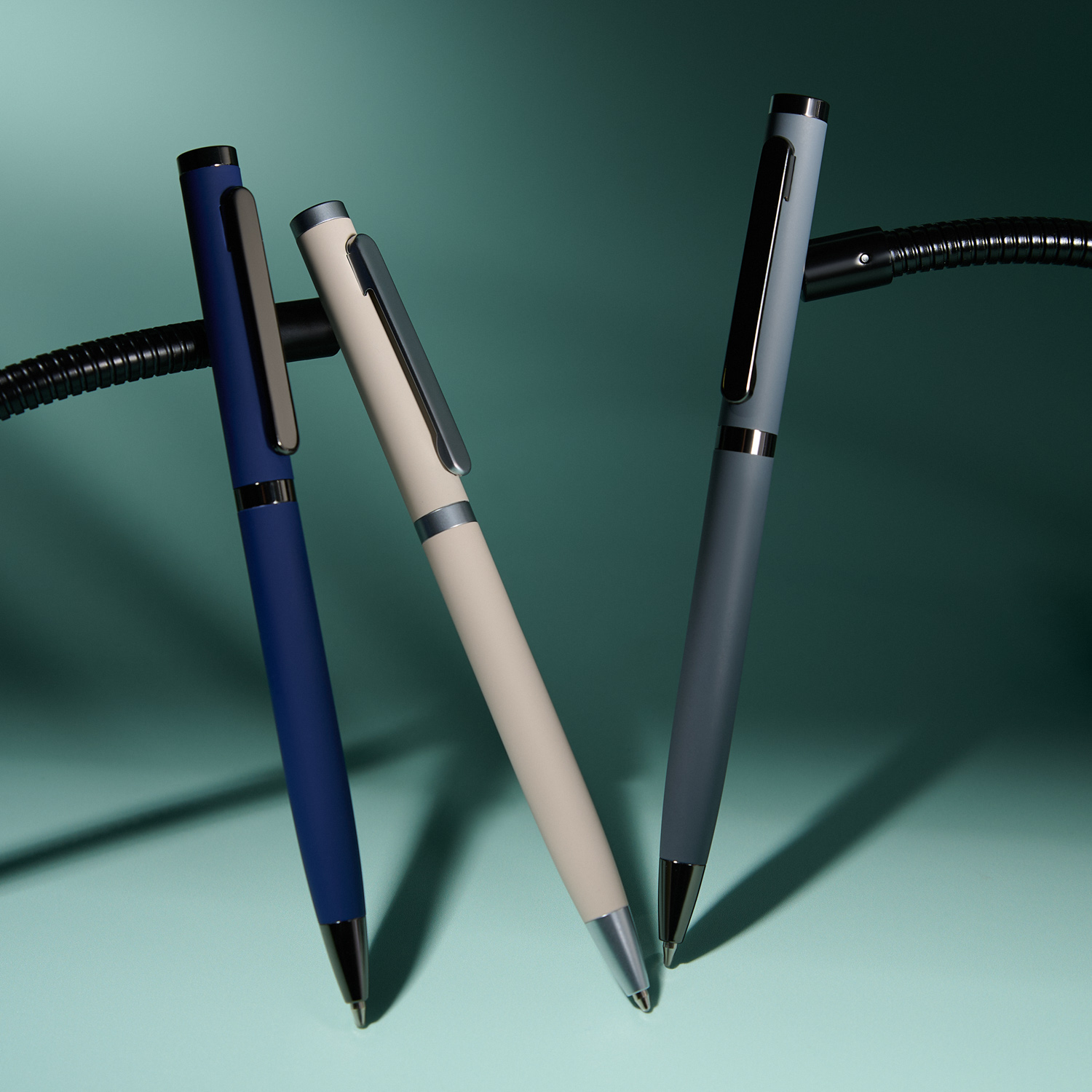 Шариковая ручка Nox, серая