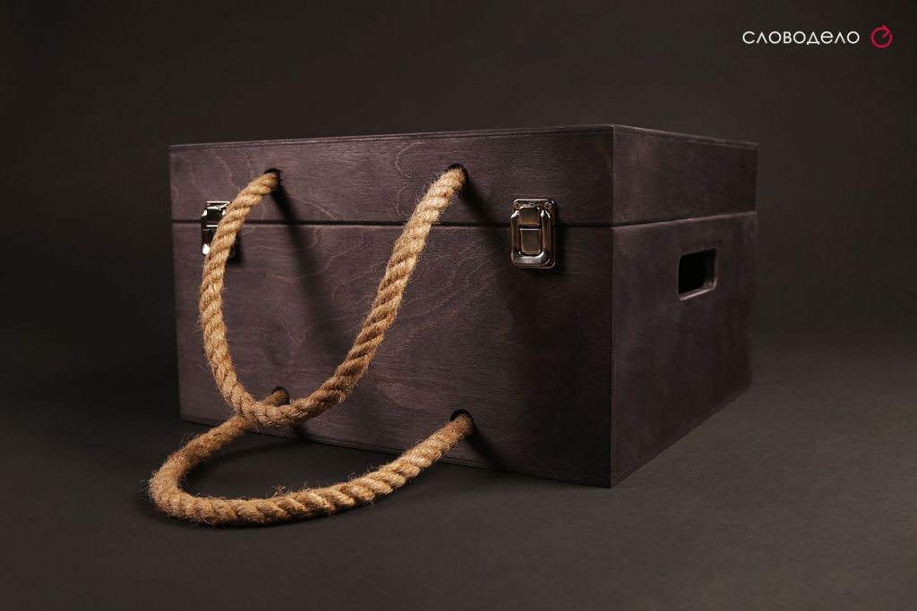 Деревянный ящик для алкоголя