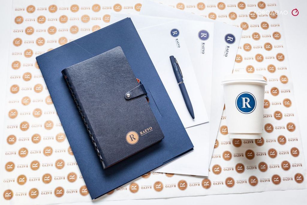 Бизнес полиграфия для Raevo