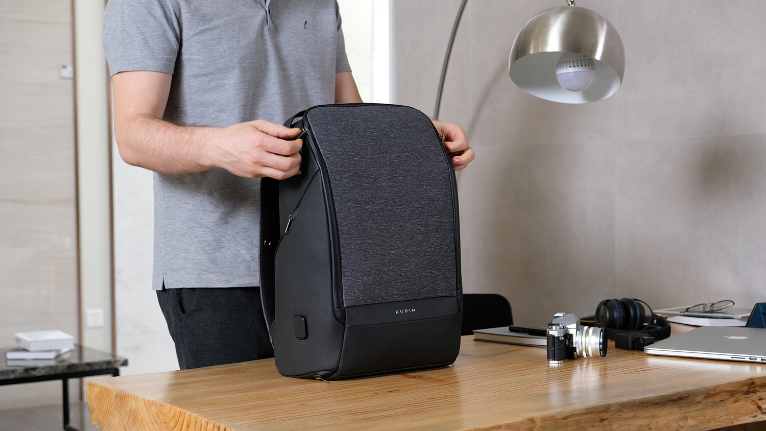 Рюкзак KORIN FlexPack Pro 47х34х18 см, черный